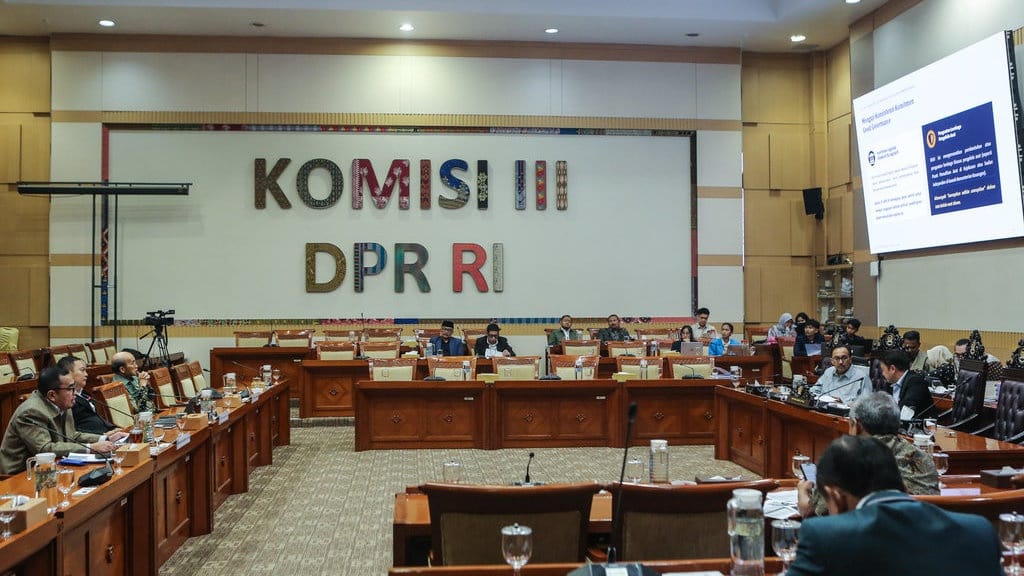 Calon Hakim Agung Mamat Ruhimat Bahas Dispensasi Nikah Anak Calon Hakim Agung Mamat Ruhimat Bahas Dispensasi Nikah Anak