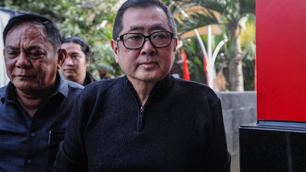 KPK Dalami Nilai Kontrak & Biaya Bansos saat Periksa Rudy Tanoe KPK Dalami Nilai Kontrak & Biaya Bansos saat Periksa Rudy Tanoe