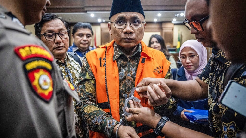 Sederet Dakwaan Jaksa untuk Yaqut & Tim Advokat Siap Melawan Sederet Dakwaan Jaksa untuk Yaqut & Tim Advokat Siap Melawan