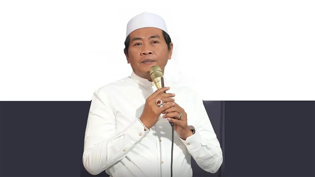 Kronologi Kiai Anwar Zahid Kecelakaan Mobil & Kondisinya Kini Kronologi Kiai Anwar Zahid Kecelakaan Mobil & Kondisinya Kini