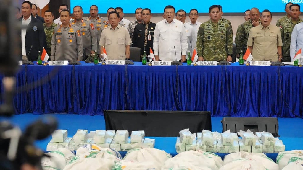 Mendagri Dorong Pemda Ikut Aktif Tangani Penyalahgunaan Ketamin Mendagri Dorong Pemda Ikut Aktif Tangani Penyalahgunaan Ketamin