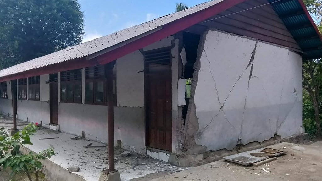 Update Dampak Gempa NTT: 228 Rumah dan 60 Fasum Rusak Update Dampak Gempa NTT: 228 Rumah dan 60 Fasum Rusak
