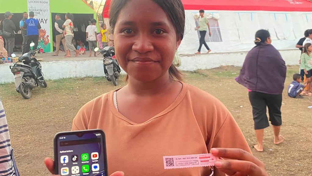 TelkomGroup Sediakan Internet Gratis di Posko Pengungsian NTT TelkomGroup Sediakan Internet Gratis di Posko Pengungsian NTT