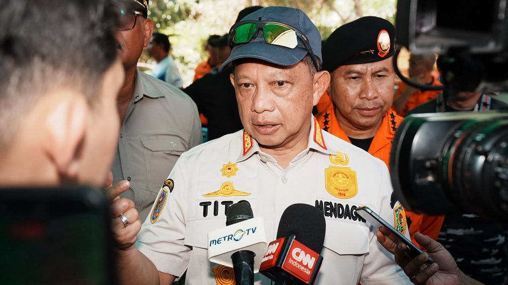 Mendagri Siapkan Rencana Prioritas Penanganan Korban Gempa NTT Mendagri Siapkan Rencana Prioritas Penanganan Korban Gempa NTT