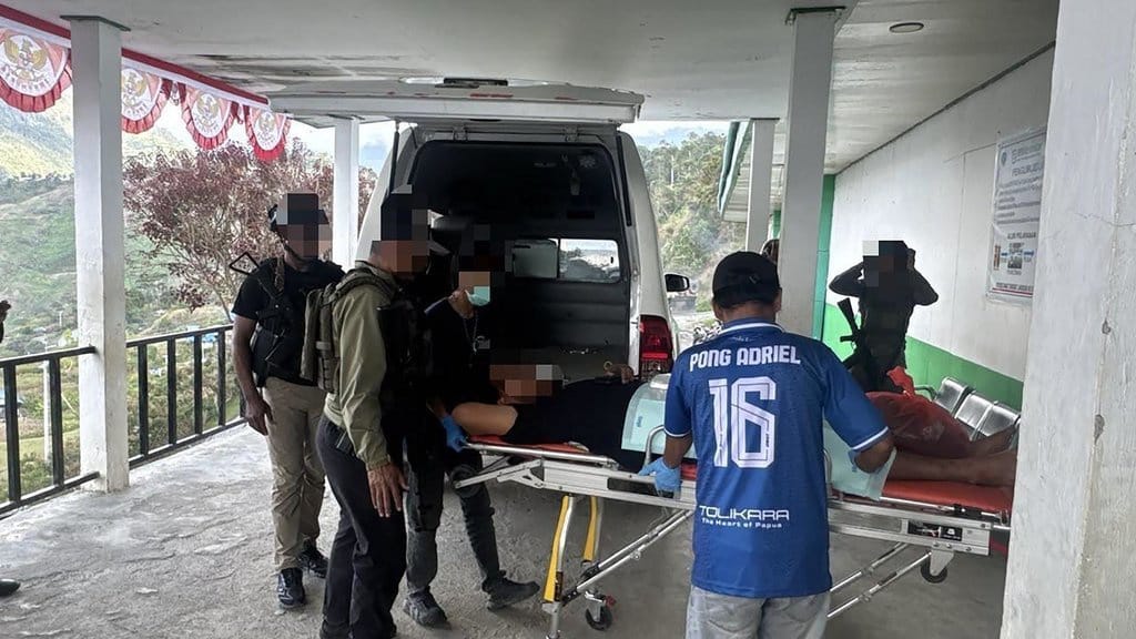Polisi di Puncak Jaya Papua Ditembak Kelompok Sipil Bersenjata Polisi di Puncak Jaya Papua Ditembak Kelompok Sipil Bersenjata