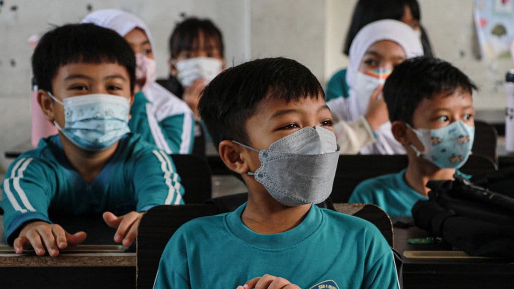 6 Provinsi Udara Tak Sehat Efek Karhutla, DPR Usul Sekolah Libur 6 Provinsi Udara Tak Sehat Efek Karhutla, DPR Usul Sekolah Libur