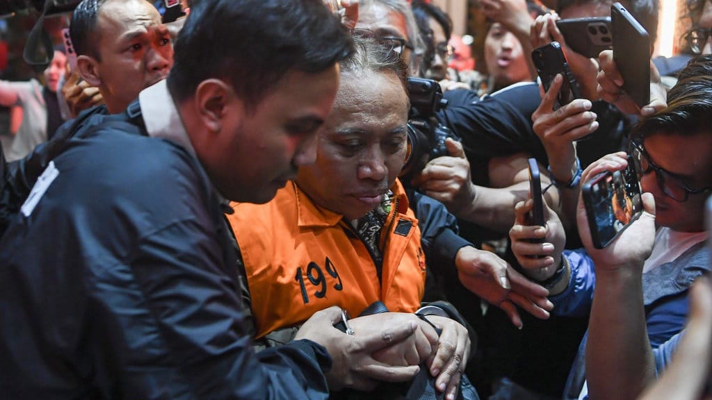 Petaka di Kampus Unsoed: Saat Meritokrasi Ditukar Upeti Petaka di Kampus Unsoed: Saat Meritokrasi Ditukar Upeti