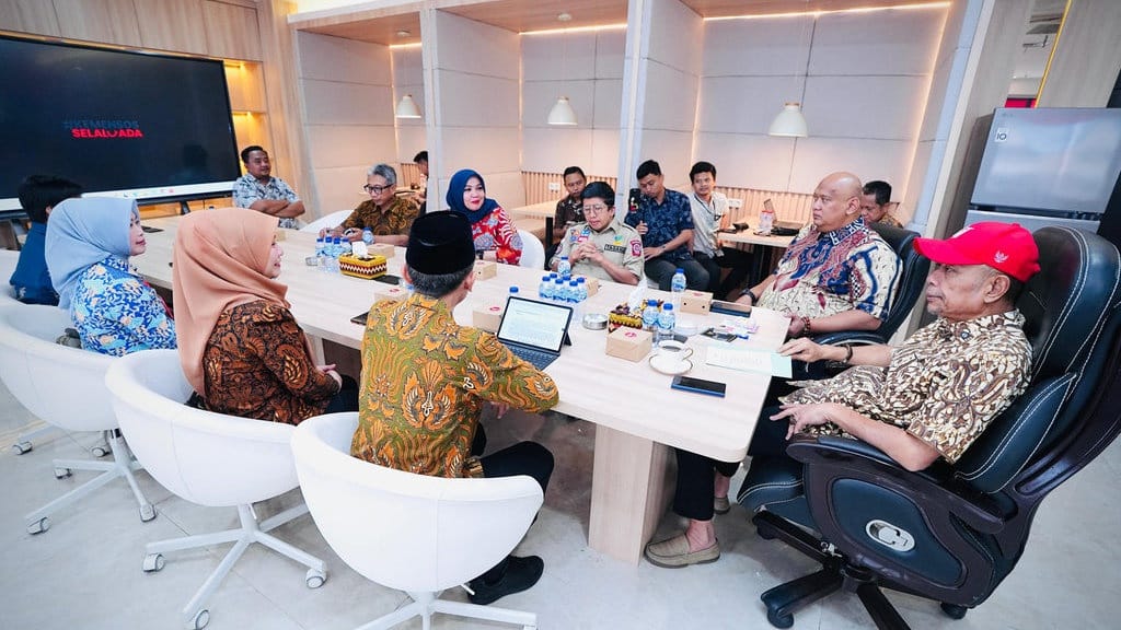Sekolah Rakyat Bantu Anak Keluar dari Lingkungan Kemiskinan Sekolah Rakyat Bantu Anak Keluar dari Lingkungan Kemiskinan