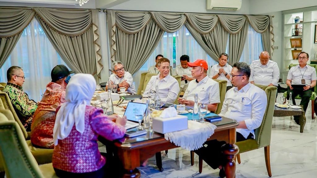 Wamensos bersama Bappenas Bahas Bencana hingga Sekolah Rakyat Wamensos bersama Bappenas Bahas Bencana hingga Sekolah Rakyat