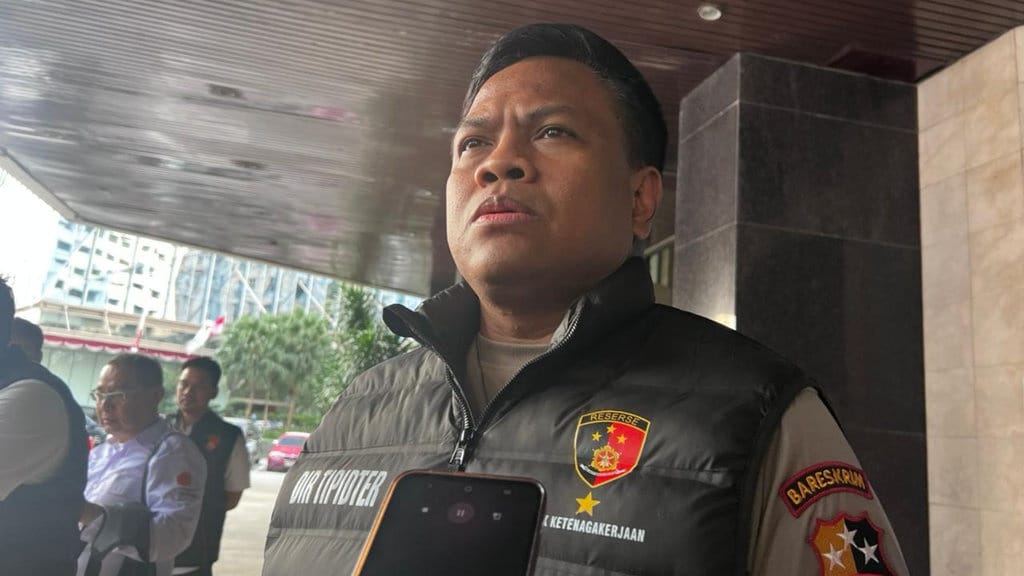 Polri Tetapkan 17 Tersangka Baru Kasus Karhutla Polri Tetapkan 17 Tersangka Baru Kasus Karhutla