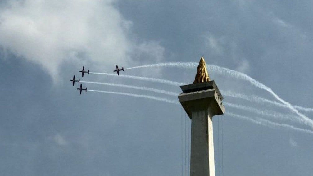 Klarifikasi Bakom RI soal Isu Manuver Pesawat TNI dan Demo DPR Klarifikasi Bakom RI soal Isu Manuver Pesawat TNI dan Demo DPR