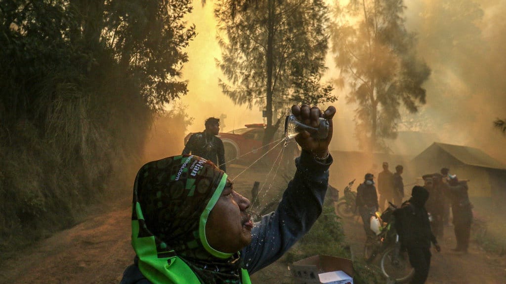 Fakta-Fakta Karhutla di Kawah Ijen dan Gunung Merapi Ungup-ungup Fakta-Fakta Karhutla di Kawah Ijen dan Gunung Merapi Ungup-ungup
