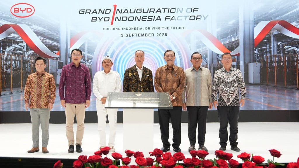 BYD Resmikan Pabrik Mobil Listrik Pertamanya di Indonesia BYD Resmikan Pabrik Mobil Listrik Pertamanya di Indonesia