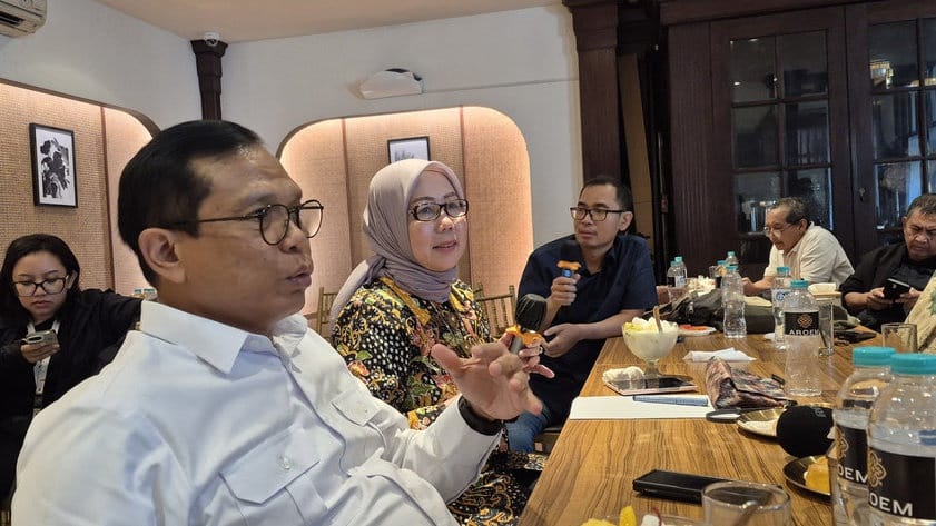 Fuel Surcharge Naik, Apakah Harga Tiket Pesawat Akan Melonjak? Fuel Surcharge Naik, Apakah Harga Tiket Pesawat Akan Melonjak?