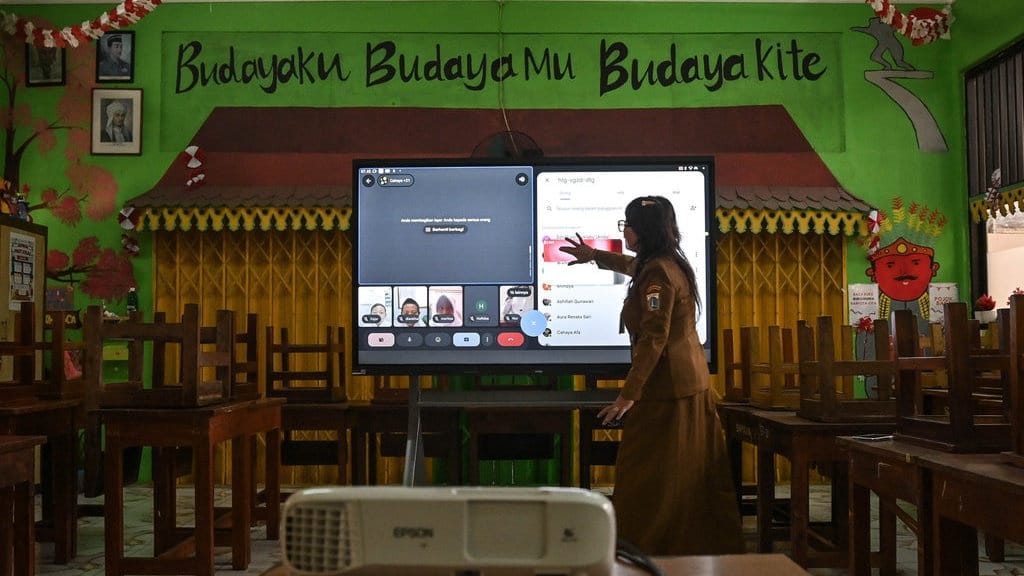 PJJ di DKI Selesai, Sekolah Kembali Tatap Muka Mulai Rabu Besok PJJ di DKI Selesai, Sekolah Kembali Tatap Muka Mulai Rabu Besok