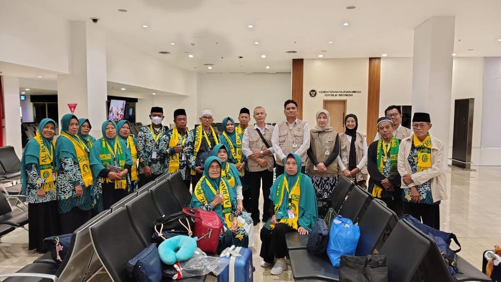 Kemenhaj Minta PPIU Jamin Jemaah Umrah Terdampak Abu Vulkanik Kemenhaj Minta PPIU Jamin Jemaah Umrah Terdampak Abu Vulkanik