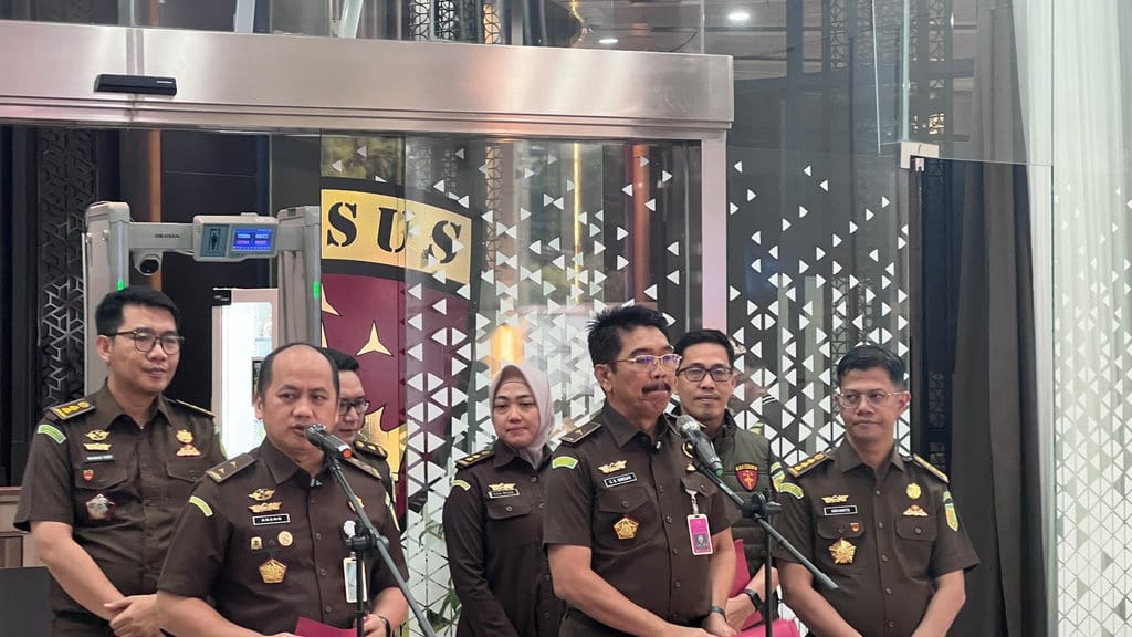 Kejagung Ambil Alih Kasus Korupsi Inhutani dari Kejati Lampung Kejagung Ambil Alih Kasus Korupsi Inhutani dari Kejati Lampung