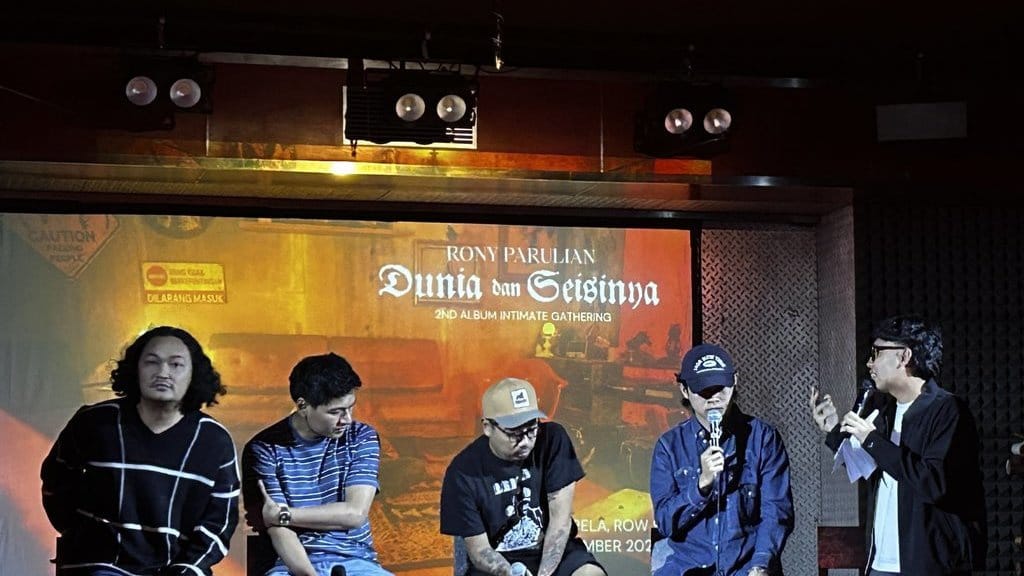 Rony Parulian Merilis Album Kedua, Dunia dan Seisinya Rony Parulian Merilis Album Kedua, Dunia dan Seisinya