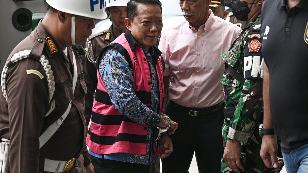 Tim 9 Temukan Bukti Kuat Pemerasan Dilakukan Febrie Adriansyah Tim 9 Temukan Bukti Kuat Pemerasan Dilakukan Febrie Adriansyah