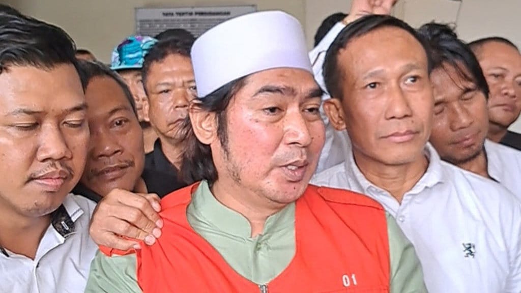 Vonis Ringan Setahun Bui Gus Yazid di Kasus TPPU Cilacap Vonis Ringan Setahun Bui Gus Yazid di Kasus TPPU Cilacap