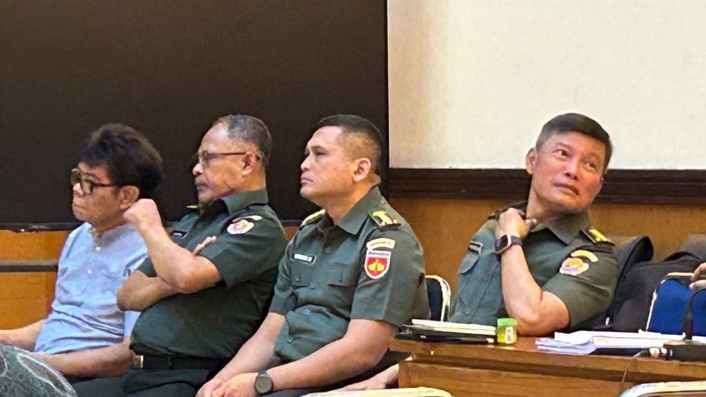 Letjen Widi Bantah Pernah Minta Pemkab Cilacap Beli Tanah Carui Letjen Widi Bantah Pernah Minta Pemkab Cilacap Beli Tanah Carui