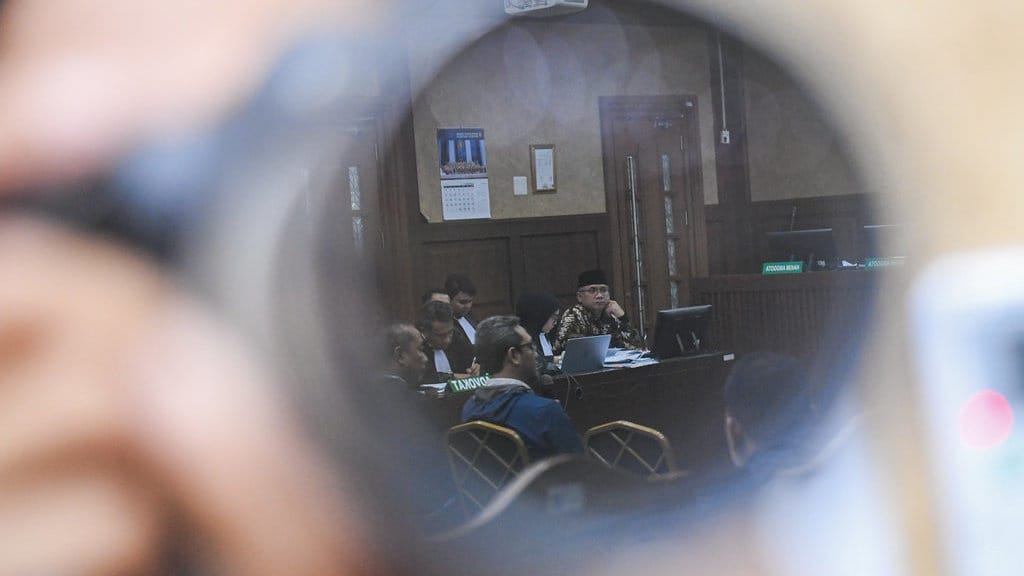 Saksi Akui Terima Fee Percepatan Haji, Tak Mengalir ke Yaqut Saksi Akui Terima Fee Percepatan Haji, Tak Mengalir ke Yaqut