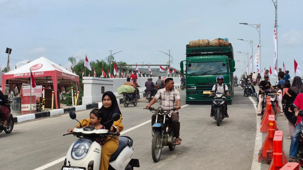 Jembatan Kutablang A Bireuen Resmi Dibuka, Sesuai Target Jembatan Kutablang A Bireuen Resmi Dibuka, Sesuai Target