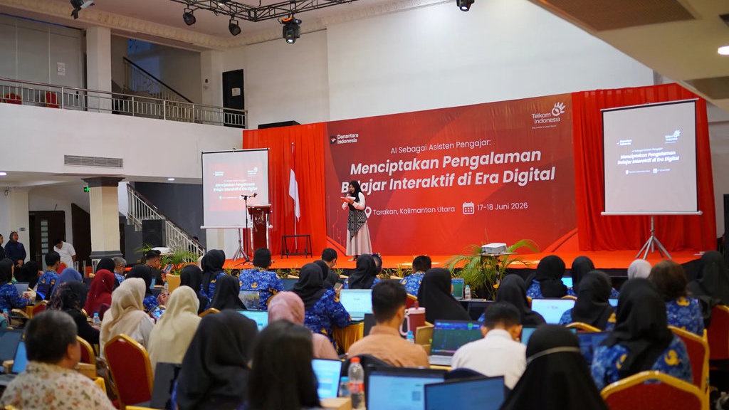 Telkom Latih 200 Guru di Tarakan Kuasai Teknologi AI Telkom Latih 200 Guru di Tarakan Kuasai Teknologi AI