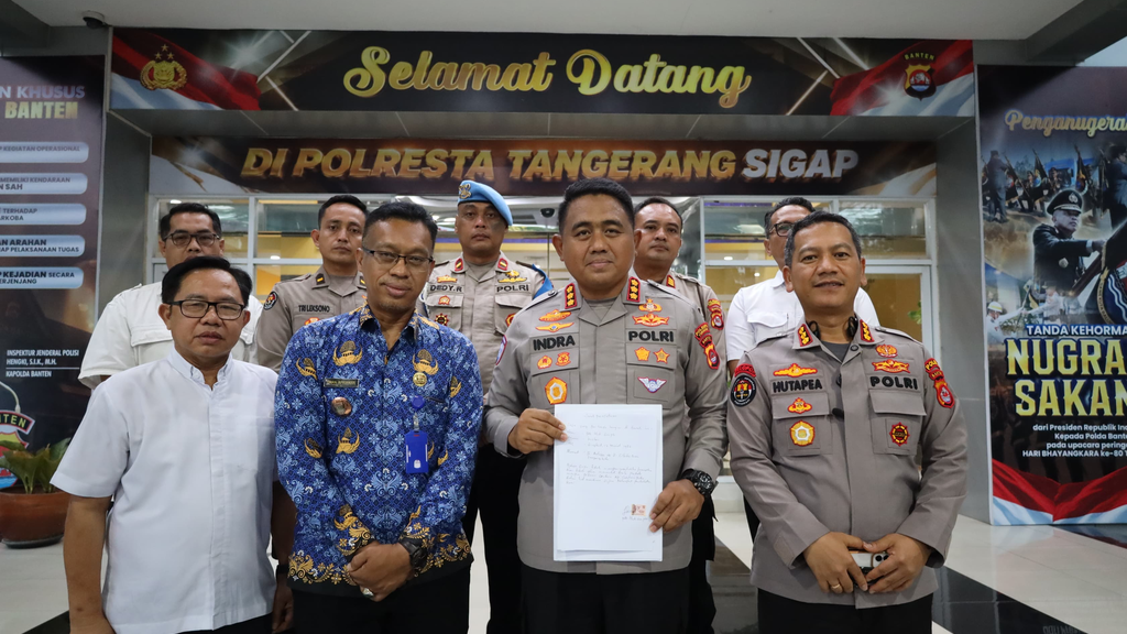 Pemkab Tangerang Beri Tempat Ibadah Sementara untuk GKPI Rajeg Pemkab Tangerang Beri Tempat Ibadah Sementara untuk GKPI Rajeg