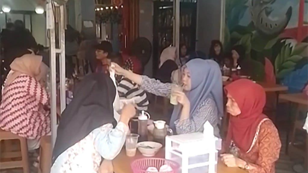 Pempek Kampung Kapitan Palembang: Rasa Mewah, Harga Murah Meriah Pempek Kampung Kapitan Palembang: Rasa Mewah, Harga Murah Meriah