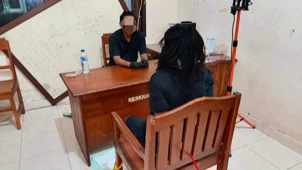 Satgas Damai Cartenz Tangkap KKB Penembak ASN di Yahukimo Satgas Damai Cartenz Tangkap KKB Penembak ASN di Yahukimo