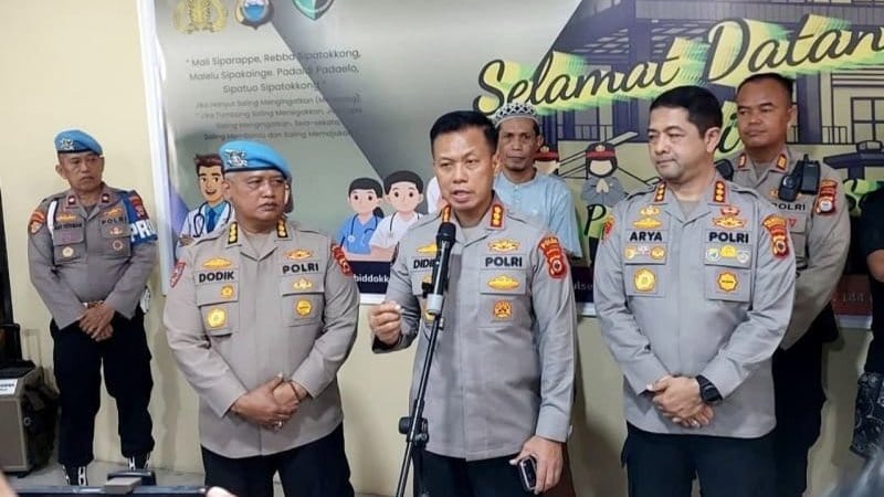 Pemuda Tewas Diduga Tertembak saat Tawuran, 5 Polisi Diperiksa Pemuda Tewas Diduga Tertembak saat Tawuran, 5 Polisi Diperiksa