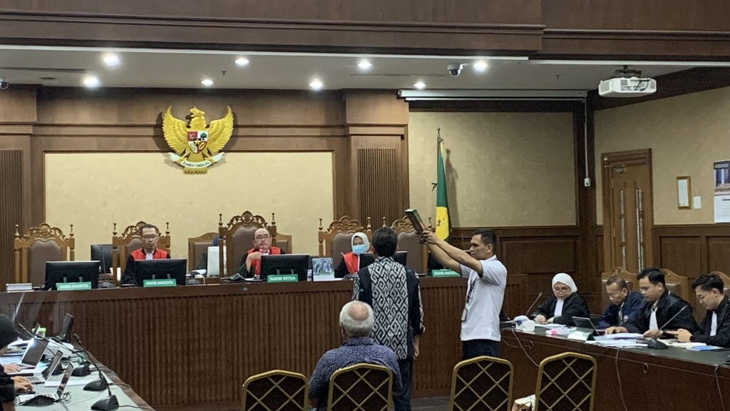 Ahli Bedah Jerat Pidana Atasan-Bawahan di Kasus Bea Cukai Ahli Bedah Jerat Pidana Atasan-Bawahan di Kasus Bea Cukai