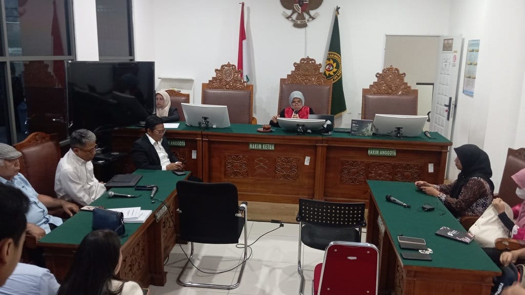 PN Jaksel Tolak Permohonan Praperadilan Silmy Karim PN Jaksel Tolak Permohonan Praperadilan Silmy Karim