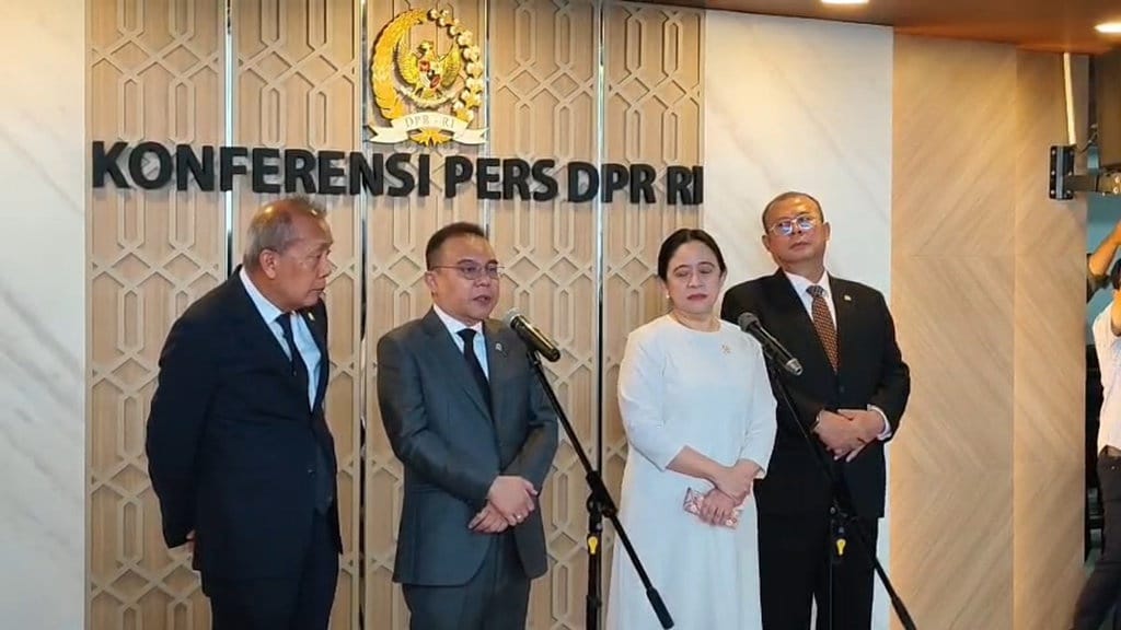 Puan Ungkap Prabowo-Megawati Bahas Negara: Kami Seperti Keluarga Puan Ungkap Prabowo-Megawati Bahas Negara: Kami Seperti Keluarga