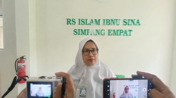 RSI Ibnu Sina Sumbar Bantah Potong Usus Bayi yang Meninggal RSI Ibnu Sina Sumbar Bantah Potong Usus Bayi yang Meninggal