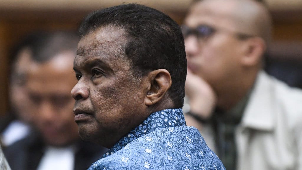 Fuad Hasan Bantah Uang 500 Ribu Dolar AS Disita KPK dari Anaknya Fuad Hasan Bantah Uang 500 Ribu Dolar AS Disita KPK dari Anaknya