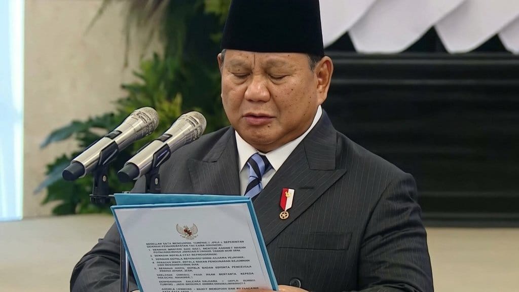 Prabowo Lantik 2 Wamenkeu Baru: Nurkholisoh dan Luky Alfirman Prabowo Lantik 2 Wamenkeu Baru: Nurkholisoh dan Luky Alfirman