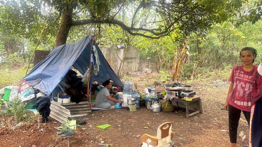 Di Balik Kisah Ibu Bedah Tangsel: Miskin Ekstrem & Huni Tenda Di Balik Kisah Ibu Bedah Tangsel: Miskin Ekstrem & Huni Tenda