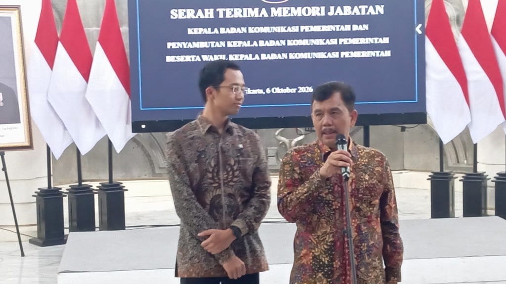 Bakom di Bawah Syahganda Ubah Strategi: Lebih Dengar Rakyat Bakom di Bawah Syahganda Ubah Strategi: Lebih Dengar Rakyat