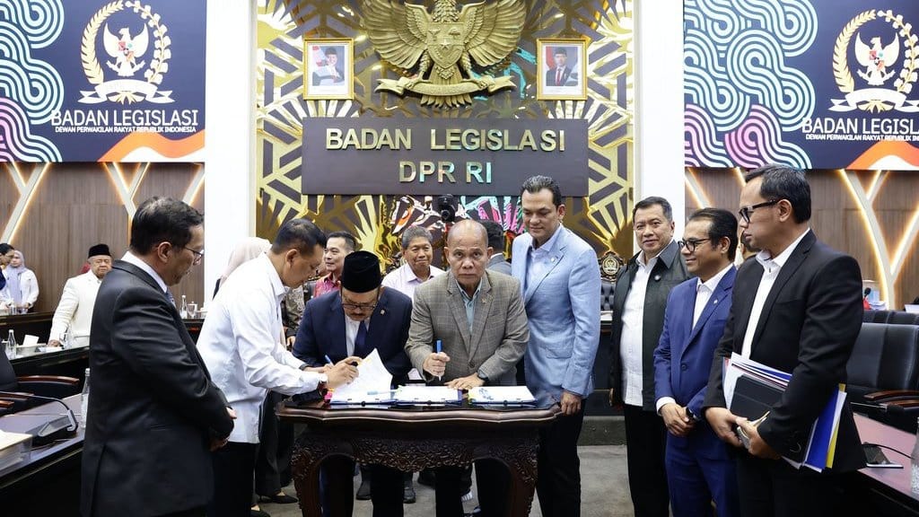 Panja RUU Satu Data Indonesia Sepakati 20 Bab dan 141 Pasal Panja RUU Satu Data Indonesia Sepakati 20 Bab dan 141 Pasal