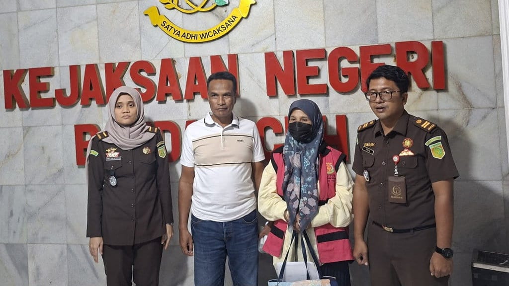 Dosen di Aceh Ditetapkan Jadi Tersangka Korupsi Beasiswa Dosen di Aceh Ditetapkan Jadi Tersangka Korupsi Beasiswa