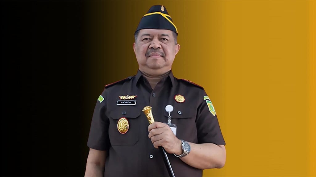 Sosok Fachrizal, Bos Kejari Konawe yang Ditangkap Kejati Sultra Sosok Fachrizal, Bos Kejari Konawe yang Ditangkap Kejati Sultra