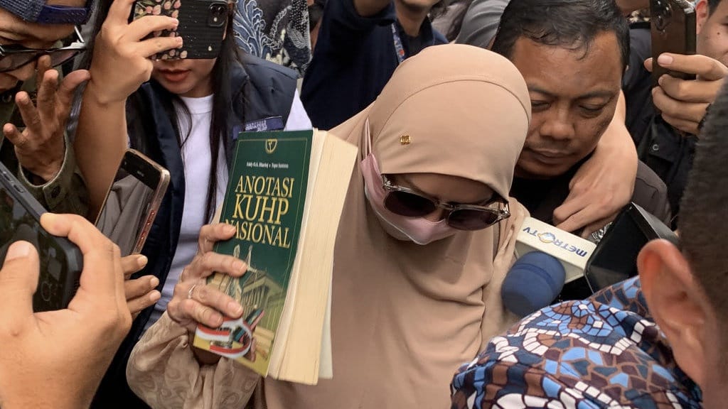Eks Bupati Kukar Rita Widyasari Bantah Kenal Bebizie: Itu Fitnah Eks Bupati Kukar Rita Widyasari Bantah Kenal Bebizie: Itu Fitnah