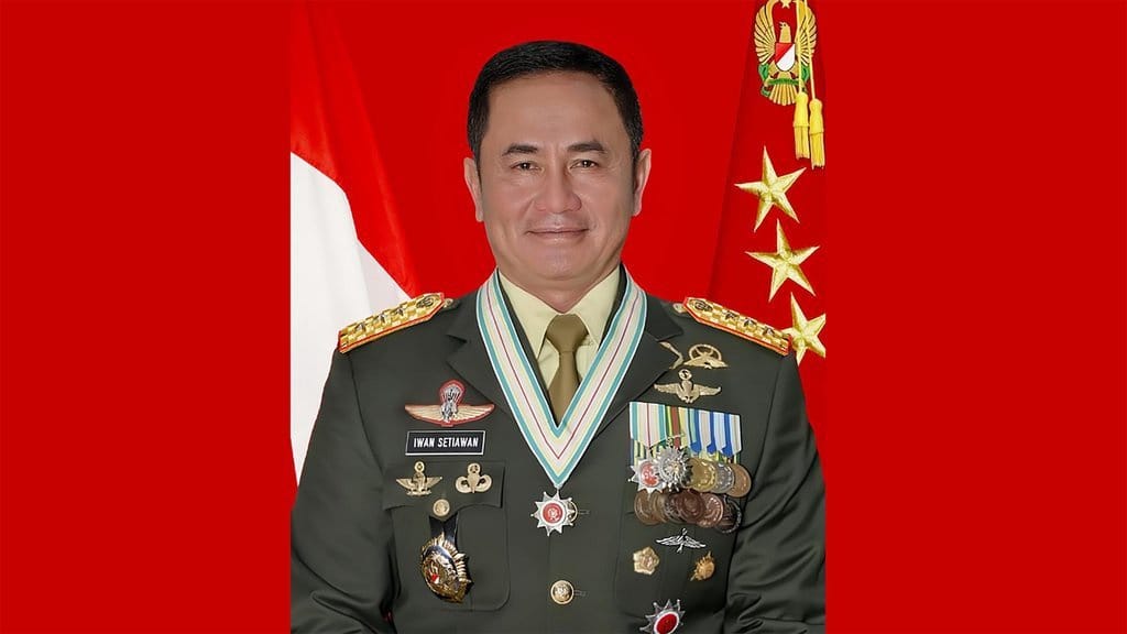 Sosok Iwan Setiawan, Penakluk Everest Kini Menjabat Pangkostrad Sosok Iwan Setiawan, Penakluk Everest Kini Menjabat Pangkostrad