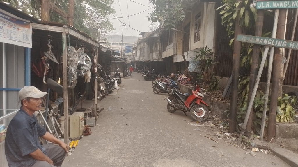 Nasib Tertatih Pasar Loak Cinde Palembang Kena Gempur E-commerce Nasib Tertatih Pasar Loak Cinde Palembang Kena Gempur E-commerce
