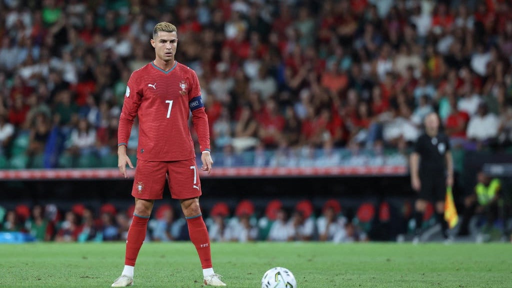 Jorge Jesus vs Cristiano Ronaldo, Kala Ego Membakar Ruang Ganti Jorge Jesus vs Cristiano Ronaldo, Kala Ego Membakar Ruang Ganti