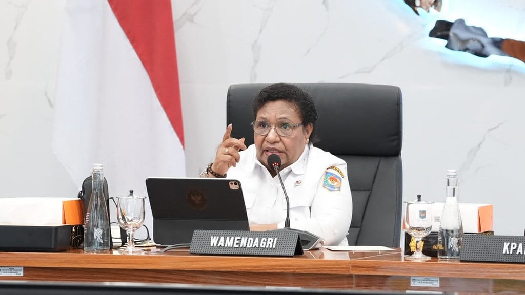 Ribka Haluk Pastikan Dana Otsus Papua Dimanfaatkan untuk Rakyat Ribka Haluk Pastikan Dana Otsus Papua Dimanfaatkan untuk Rakyat