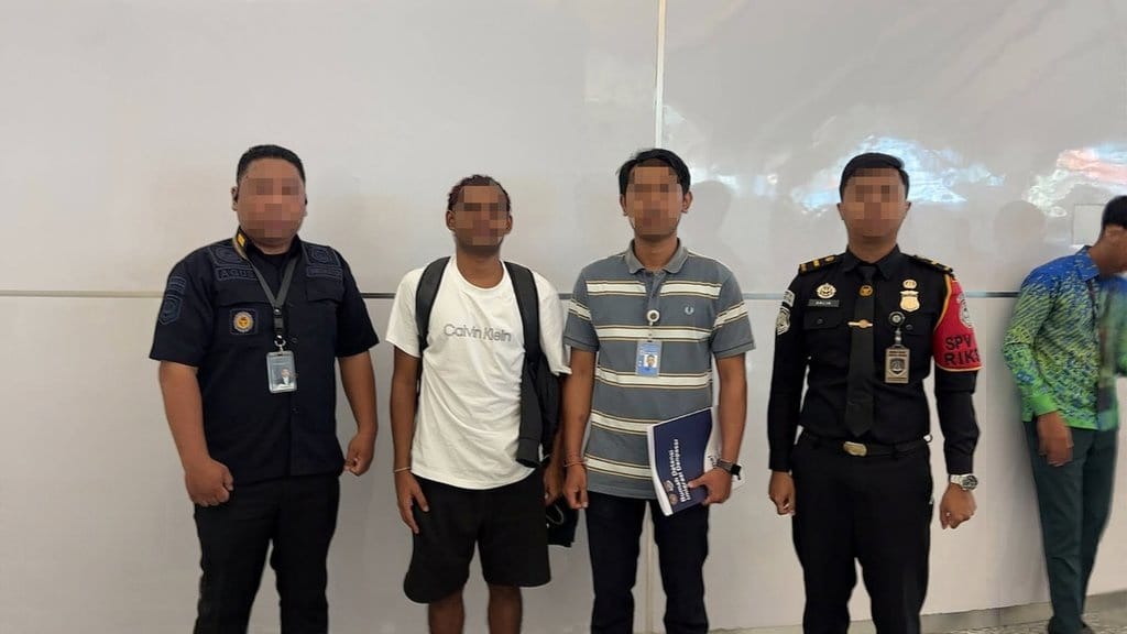 Rudenim Denpasar Deportasi 8 WNA, Apa Saja Pelanggarannya? Rudenim Denpasar Deportasi 8 WNA, Apa Saja Pelanggarannya?