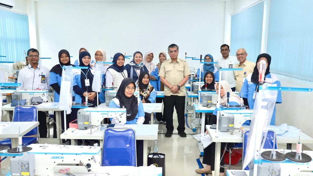 Menaker: Pelatihan Vokasi Jadi Bekal Hadapi Dunia Kerja Menaker: Pelatihan Vokasi Jadi Bekal Hadapi Dunia Kerja